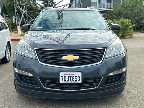 Used 2014 Chevrolet Traverse LS FWD image 6