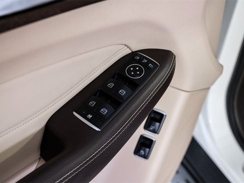 Used 2019 Mercedes-Benz GLS 450 4MATIC w/ Premium 1 Package image 49