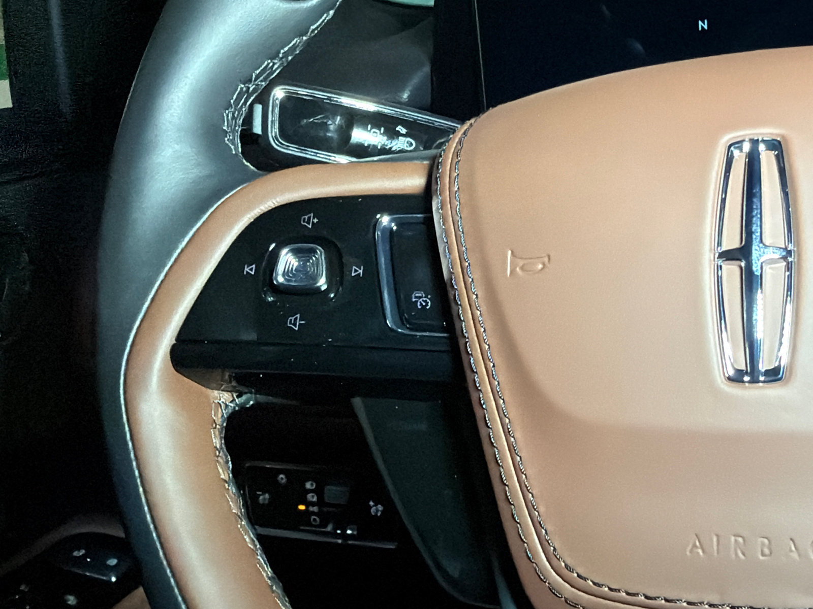 New 2027 Lincoln Aviator Reserve AWD/4WD image 25