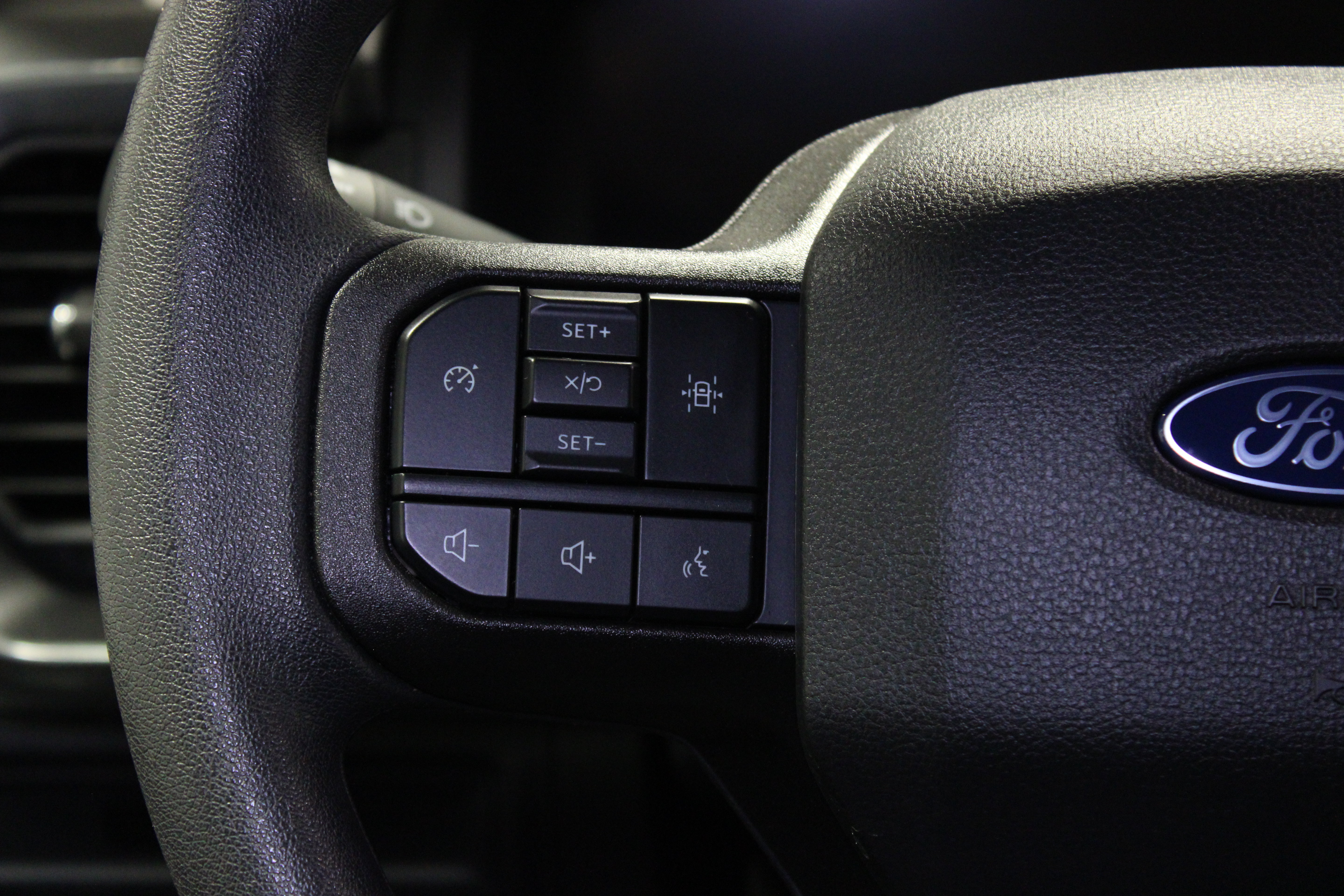 Used 2025 Ford F150 STX AWD/4WD image 22