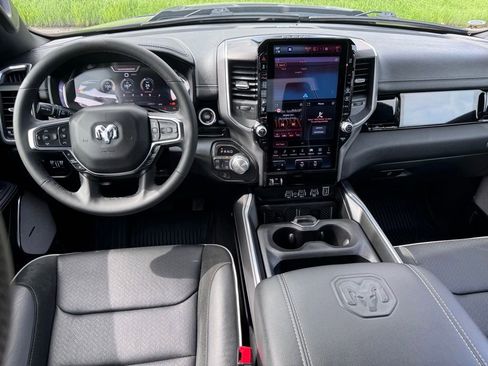 Used 2025 RAM 1500 Laramie w/ Night Edition AWD/4WD image 31