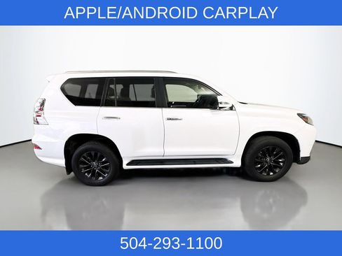 Used 2020 Lexus GX 460 Premium w/ Premium Package image 4