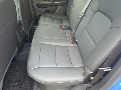 Used 2026 Chevrolet Colorado Trail Boss AWD/4WD image 22