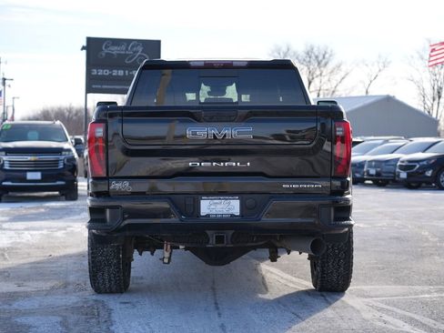 Used 2024 GMC Sierra 3500 Denali Ultimate image 4