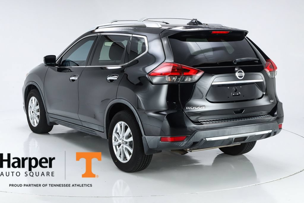 Used 2017 Nissan Rogue SV w/ SV Premium Package FWD image 7