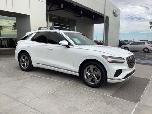 Used 2026 Genesis GV70 2.5T Advanced image 10