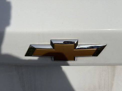 Used 2024 Chevrolet Trax LT w/ Driver Confidence Package FWD image 11
