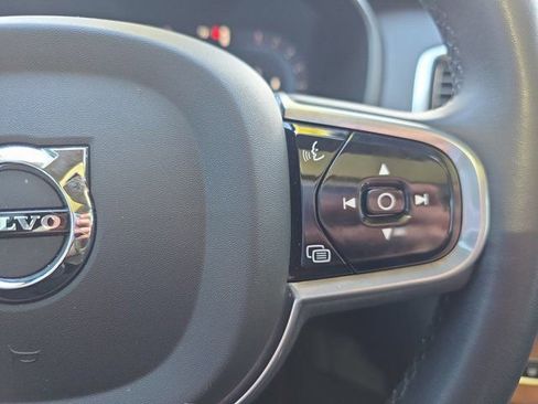 Used 2023 Volvo XC90 B6 Plus w/ Protection Package Premier image 18