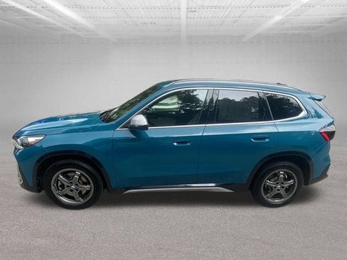 Used 2023 BMW X1 xDrive28i w/ Premium Package AWD/4WD image 2