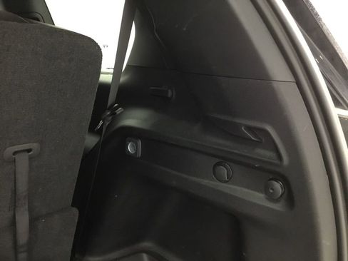 Used 2024 Jeep Grand Cherokee L Limited w/ Luxury Tech Group II image 37