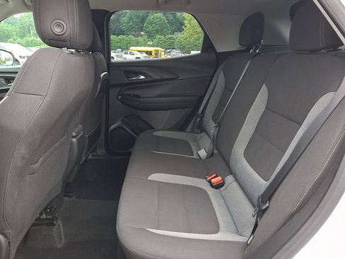 Used 2023 Chevrolet TrailBlazer LT AWD/4WD image 21