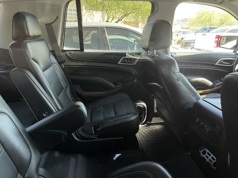 Used 2019 GMC Yukon Denali w/ Denali Ultimate Package RWD image 8