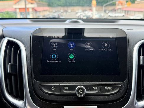 Used 2019 Chevrolet Equinox LT w/ Sun & Navigation Package AWD/4WD image 30