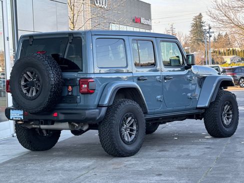 Used 2024 Jeep Wrangler Unlimited Rubicon 392 image 3