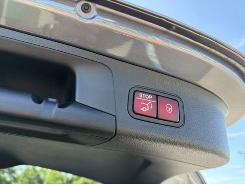 Certified 2023 Mercedes-Benz GLA 250 4MATIC image 27