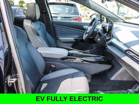 Used 2023 Volkswagen ID.4 Pro S AWD/4WD image 16