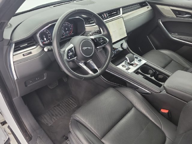 Used 2025 Jaguar F-PACE R-Dynamic S AWD/4WD image 17