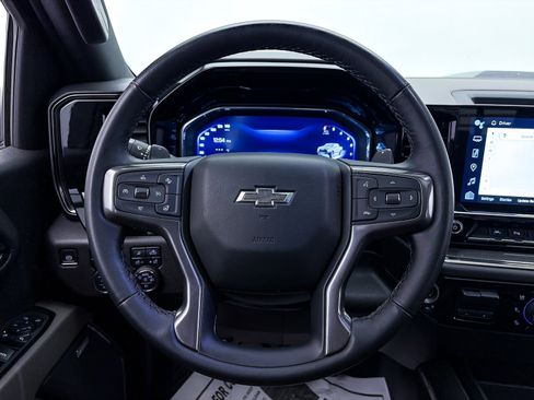 Used 2024 Chevrolet Silverado 1500 ZR2 w/ Technology Package image 33