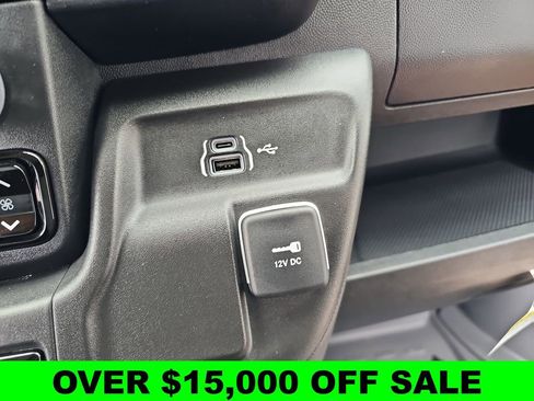 New 2024 RAM ProMaster 3500 w/ Convenience Group image 35