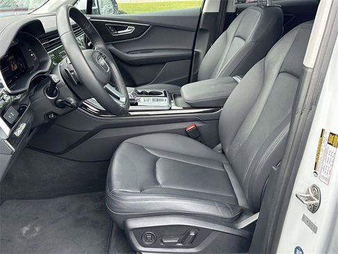 Used 2023 Audi Q7 2.0T Premium Plus w/ Premium Plus Package image 21