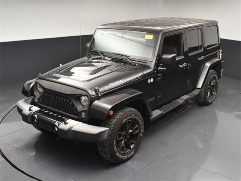 Used 2017 Jeep Wrangler Unlimited Sahara image 39