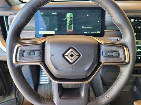 Used 2023 Rivian R1T Adventure image 28