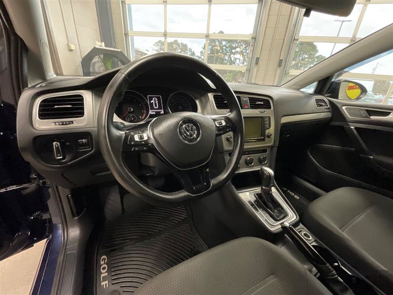 Used 2016 Volkswagen Golf S FWD image 13