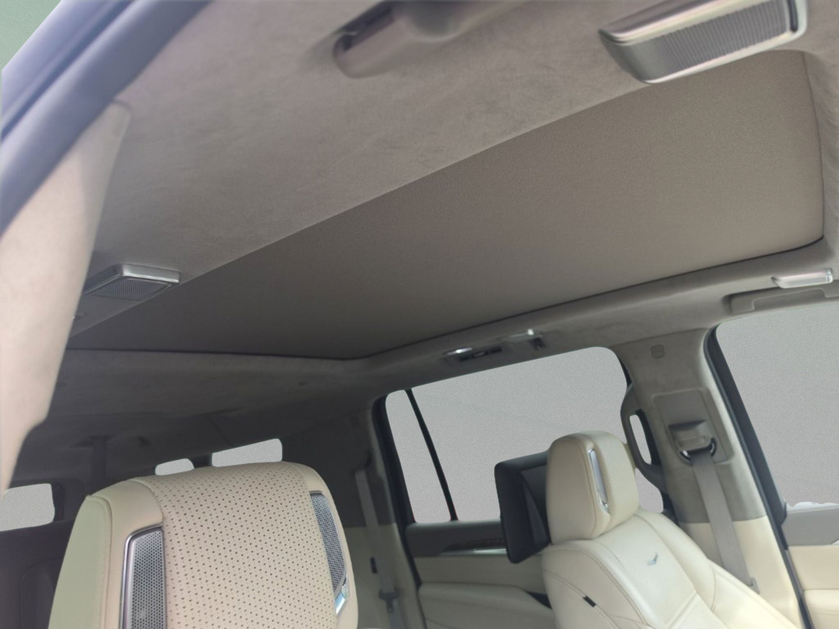 Used 2025 Cadillac Escalade ESV Sport Platinum AWD/4WD image 36