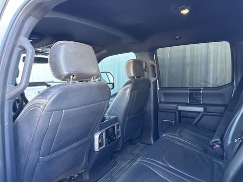 Used 2022 Ford F250 Platinum image 29