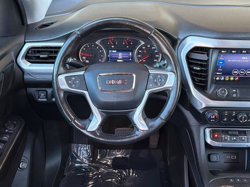 Used 2020 GMC Acadia SLT AWD/4WD image 16