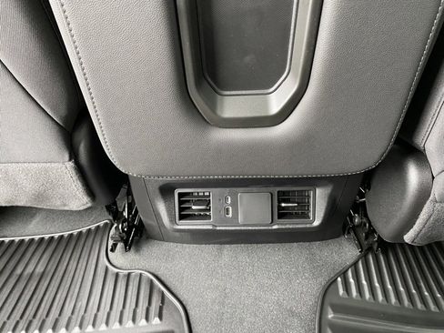 New 2025 Chevrolet Silverado 1500 Custom Trail Boss w/ Dark Appearance Package image 25