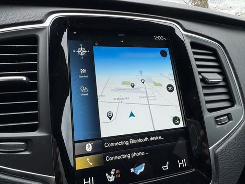 Used 2021 Volvo XC90 T6 Momentum w/ Protection Package Premier image 18