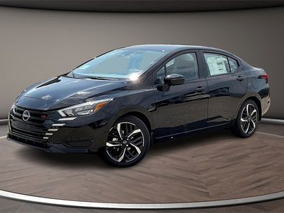 New 2025 Nissan Versa SR w/ Trunk Package