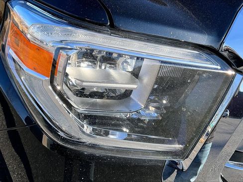 Used 2019 Toyota Tundra 1794 Edition image 27