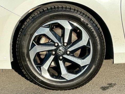 Used 2017 Honda Accord EX-L image 33