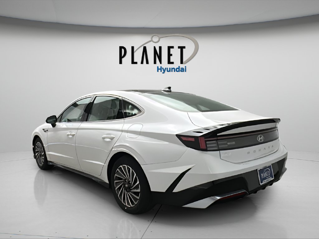 New 2026 Hyundai Sonata SEL FWD image 4