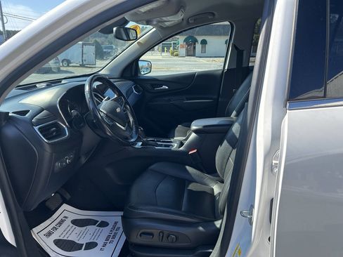 Used 2019 Chevrolet Equinox Premier image 12