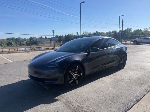Used 2023 Tesla Model 3 Performance AWD/4WD image 3