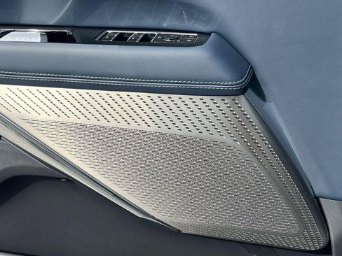 New 2025 Cadillac Escalade IQ Luxury 2 image 24