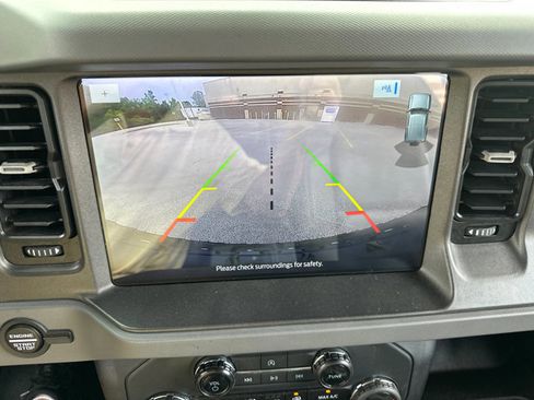 Used 2024 Ford Bronco Big Bend image 18