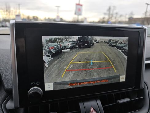 Certified 2023 Toyota RAV4 LE image 25