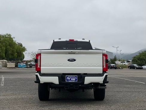 Used 2024 Ford F250 Lariat w/ Lariat Ultimate Package image 5