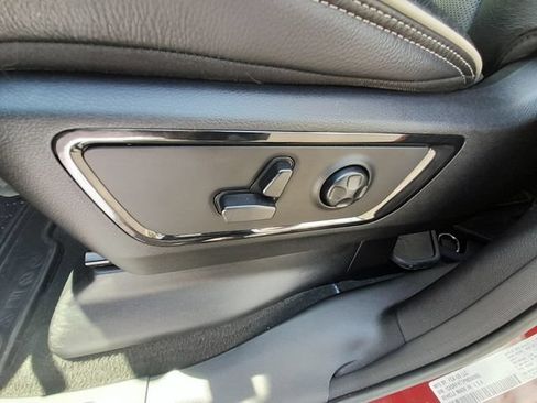Used 2023 RAM 1500 Limited AWD/4WD image 37