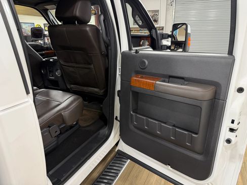 Used 2016 Ford F350 King Ranch AWD/4WD image 17