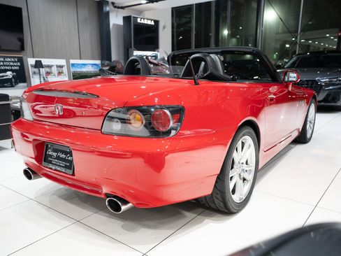 Used 2004 Honda S2000 image 38