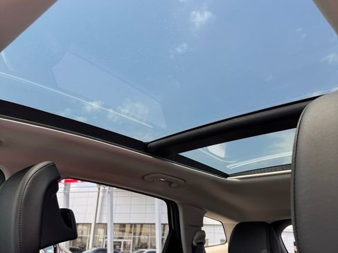 Used 2026 Kia Sportage EX w/ EX Panoramic Sunroof Package image 19