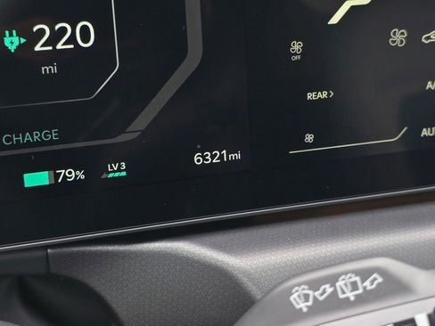 Certified 2024 Kia EV9 GT-Line image 33