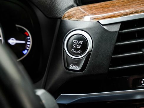 Used 2019 BMW X3 xDrive30i w/ Convenience Package image 30