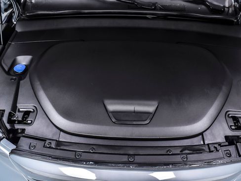 Used 2023 Volvo C40 P8 Recharge Ultimate AWD/4WD image 12