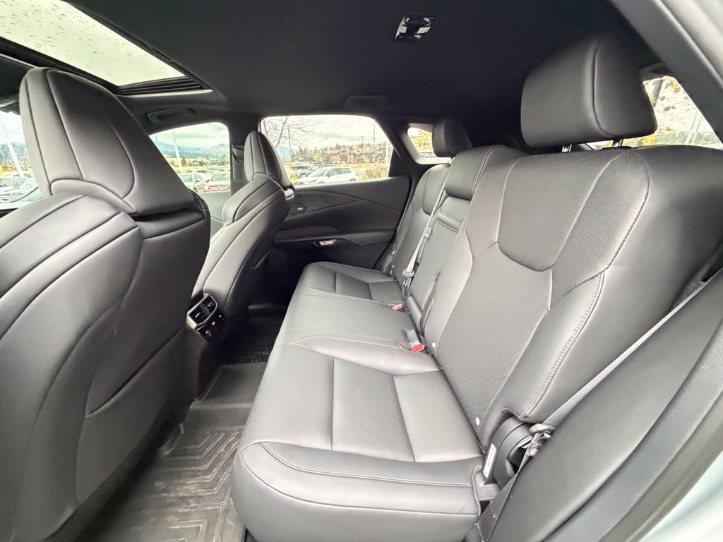 Used 2024 Lexus RX 350 F Sport w/ Convenience Package AWD/4WD image 28